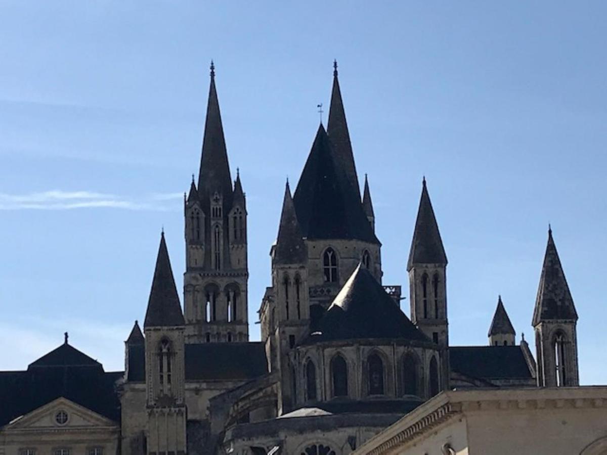 Logis Du Chateau Hotel
