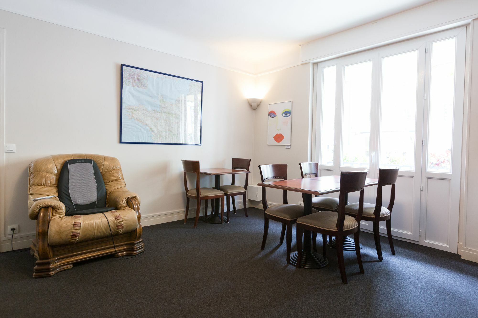 Logis Du Chateau Hotel Caen